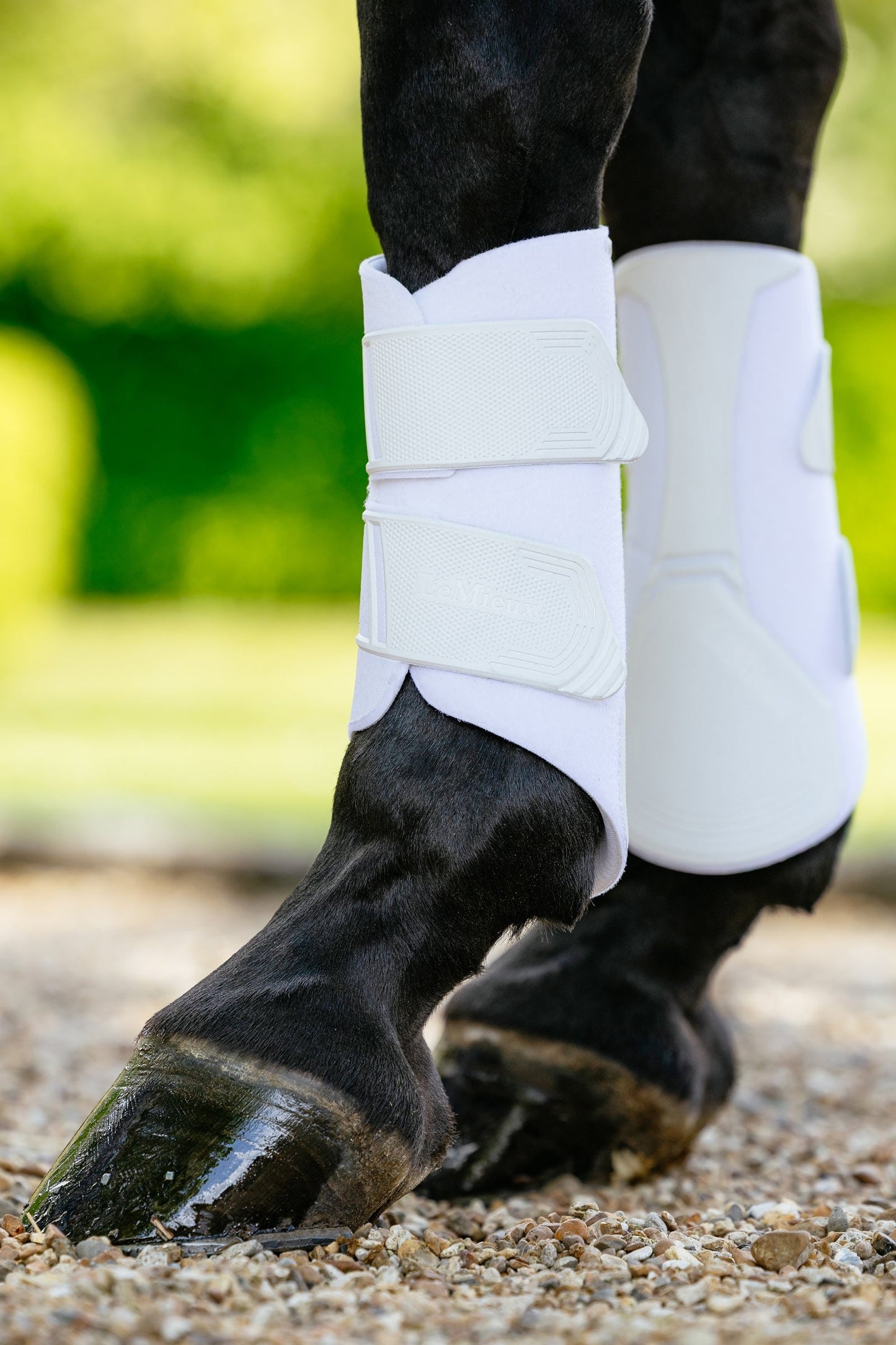 Technical Brushing Boots White M